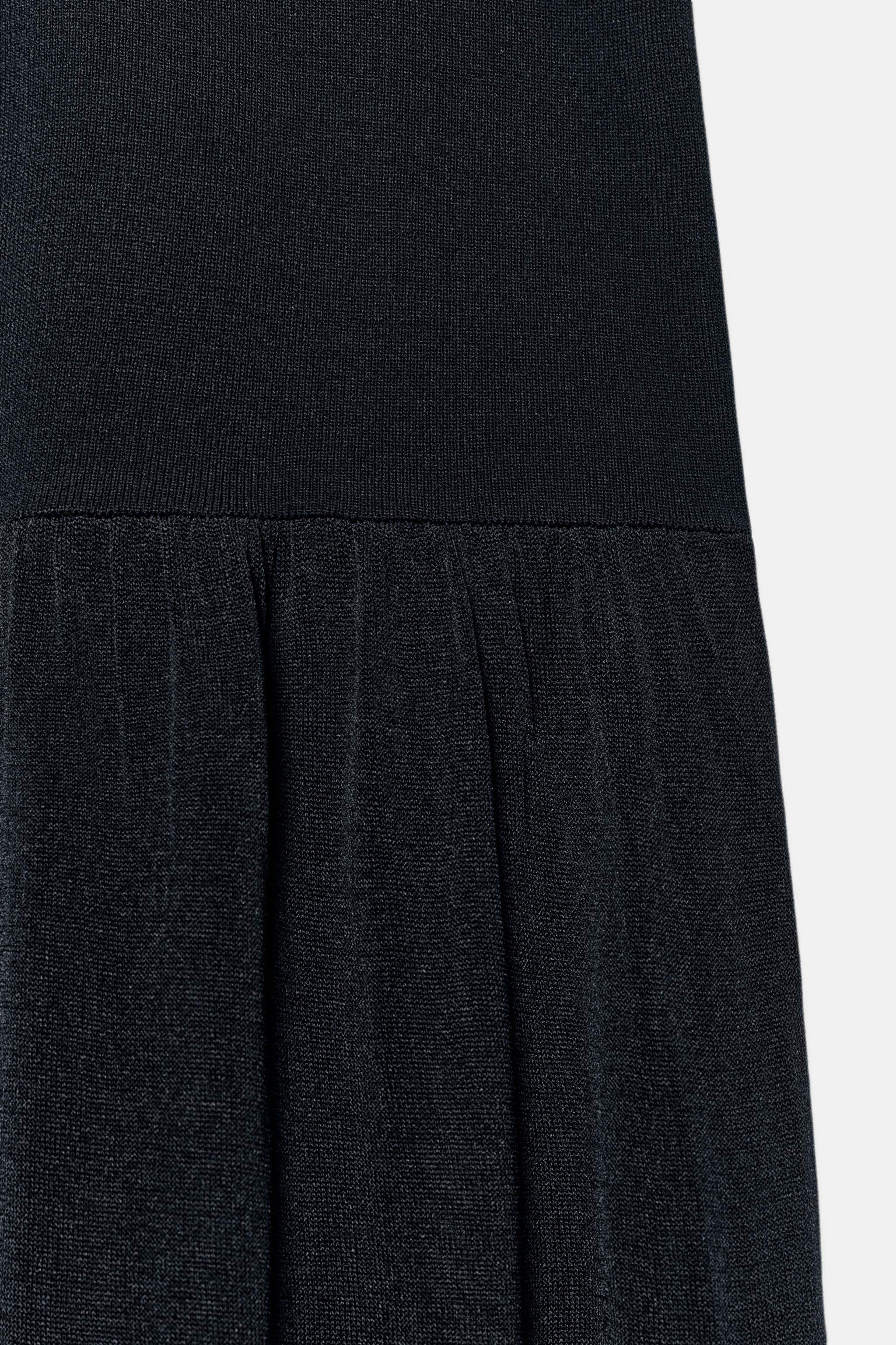 LONG COMBINATION KNIT DRESS